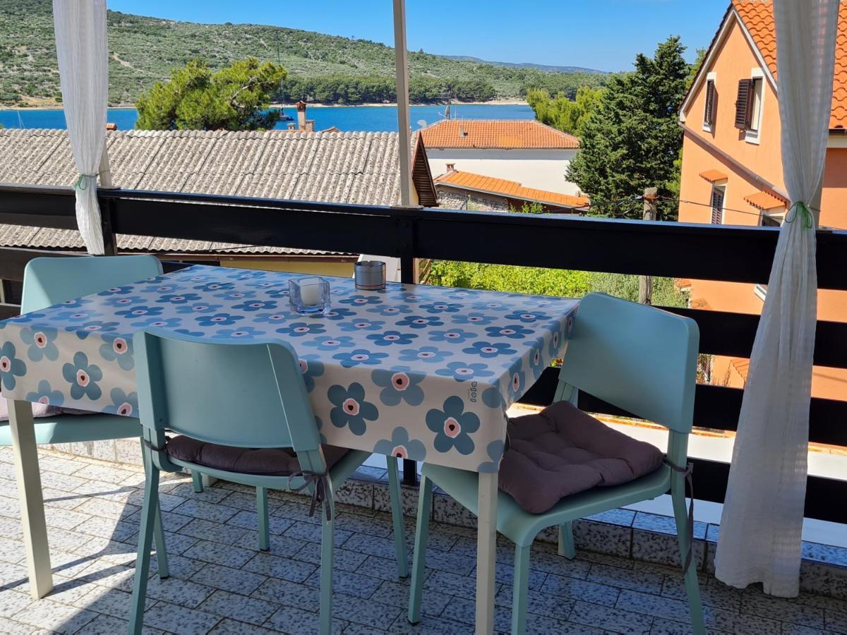 Apartman Dado Cres Eksteriør bilde